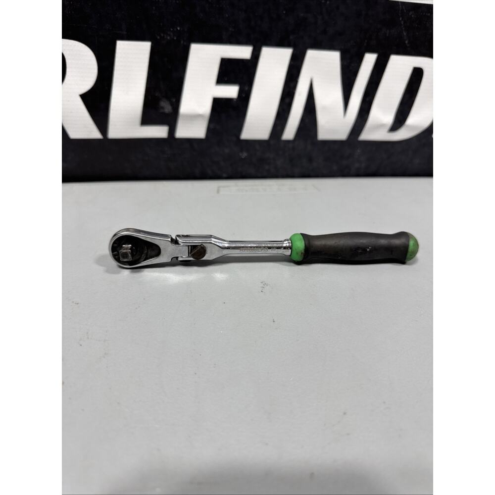 NEW! Matco Tools AFR68LFG 1/4” Locking Flex Head Ratchet Green - Picture 2 of 7
